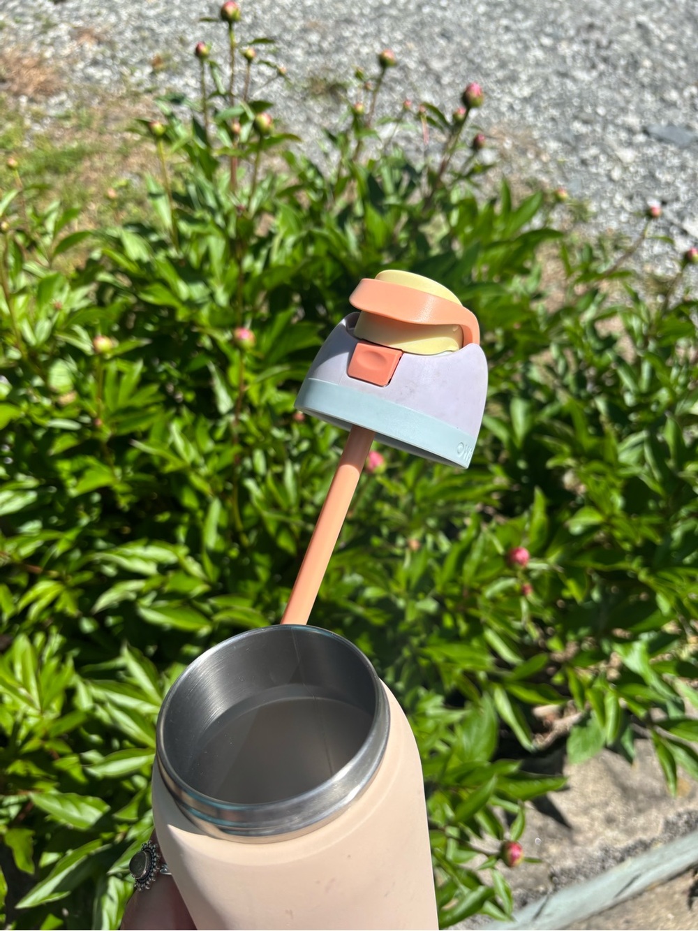 Owala Peach Stainless Water Bottle with Pastel Lid - Picture 5 of 7